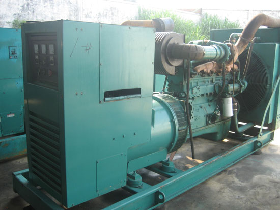 云城租赁发电机- 发电机碳刷磨损的原因是什么