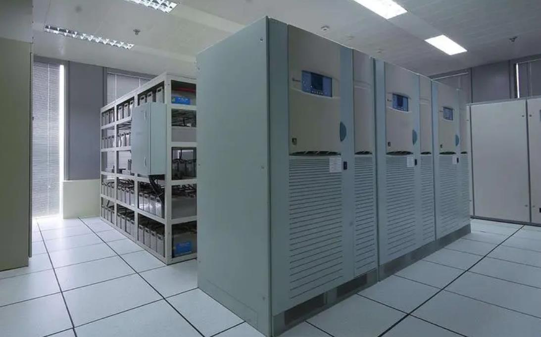 云城发电机自启装置的价格大概是多少？