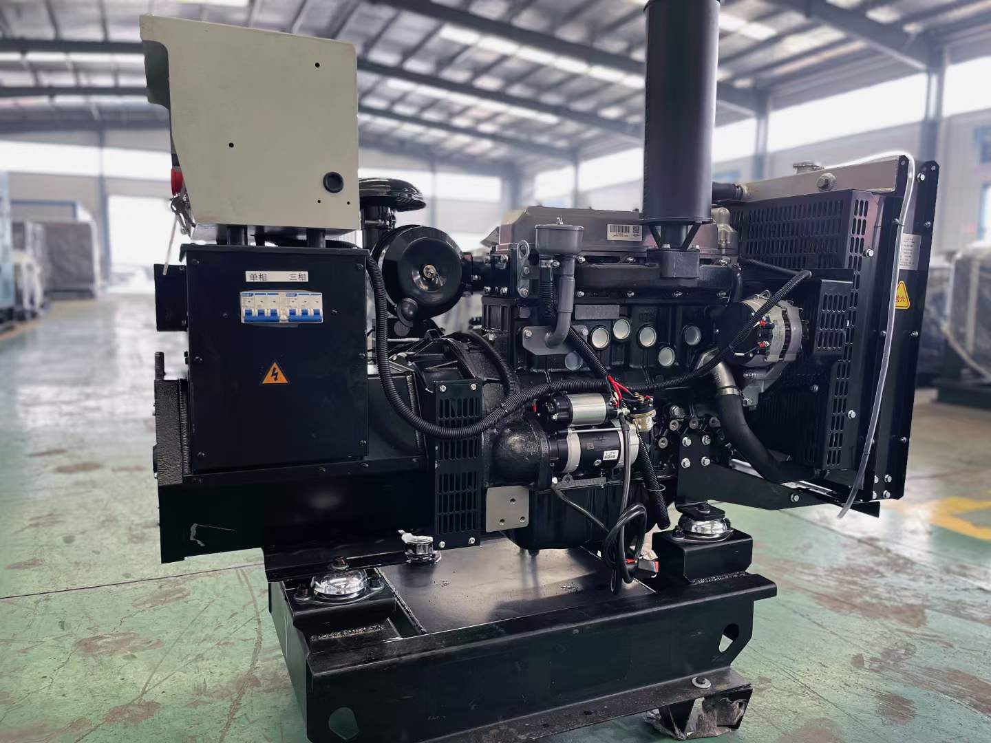 云城如何降低电感性负载对发电机的影响？