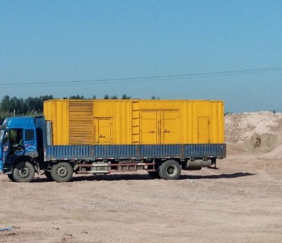 云城发电机出租如何判断柴油发电机冷却液是否需要更换？