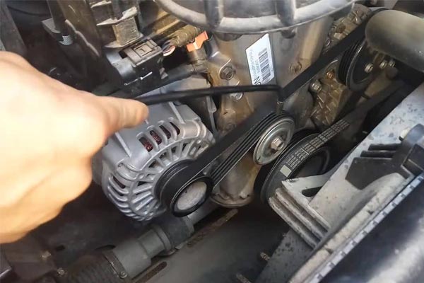 云城转速传感器的工作原理是什么？