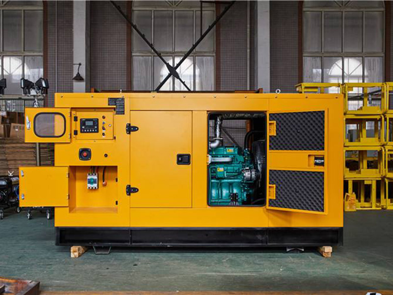 云城柴油发电机组预热完成后，启动时需要注意什么？